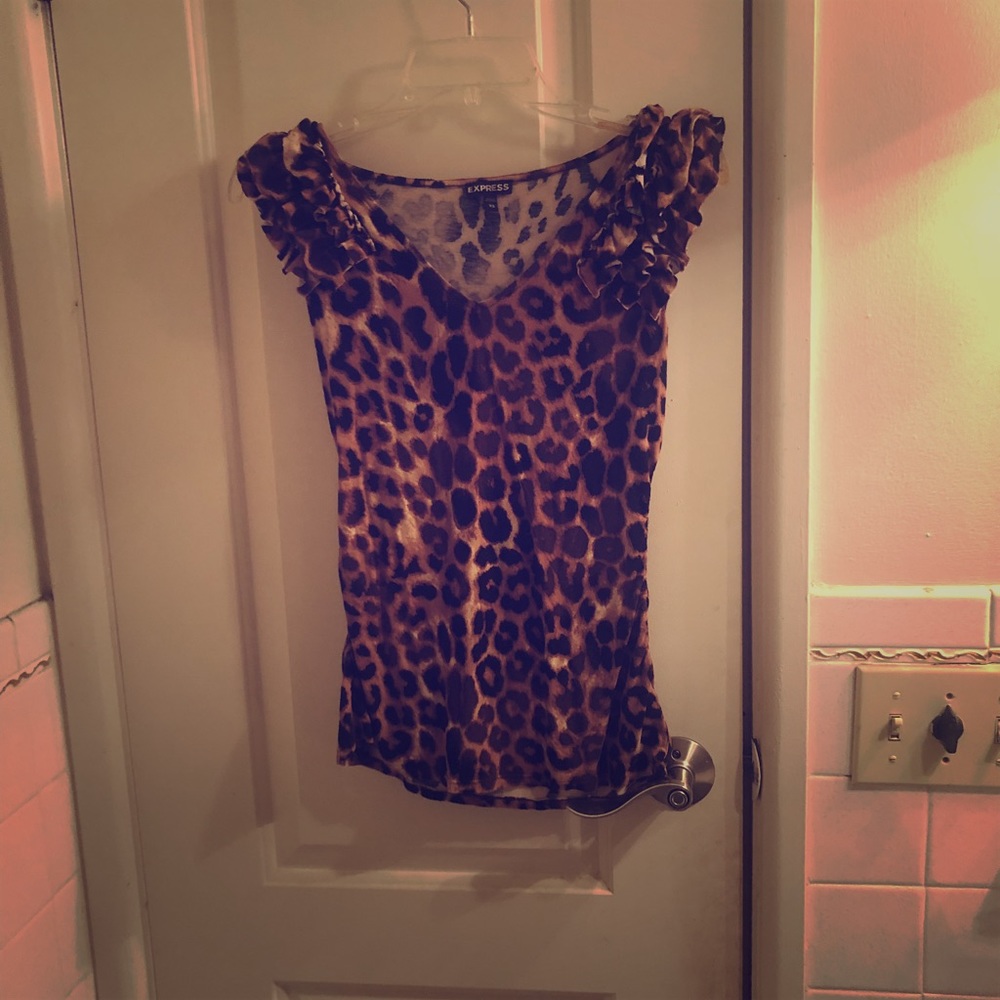 Express leopard prints top